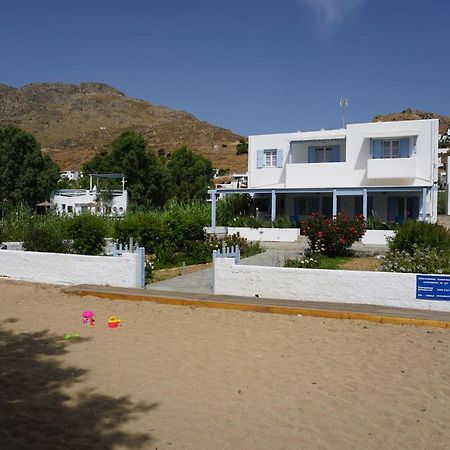Galazio Seaside Apartments Livadakia Eksteriør bilde